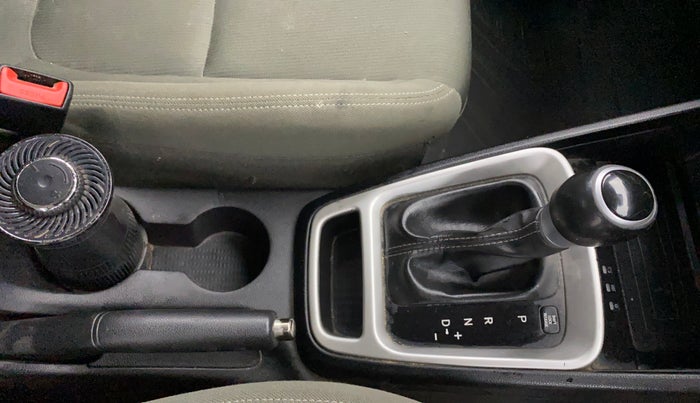 2019 Hyundai VENUE SX PLUS 1.0 TURBO DCT, Petrol, Automatic, 99,037 km, Gear Lever