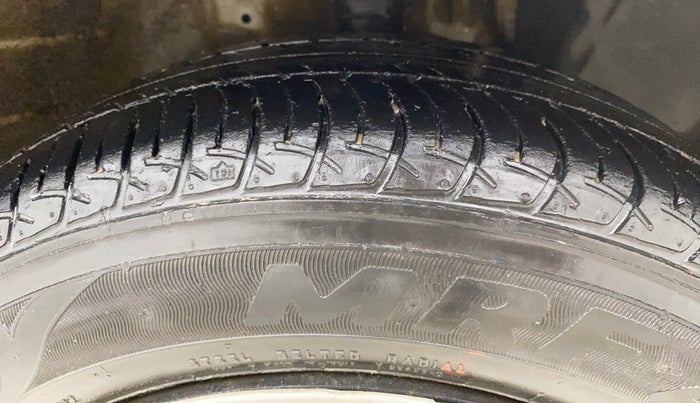 2021 Maruti New Wagon-R VXI 1.0, Petrol, Manual, 40,105 km, Right Front Tyre Tread