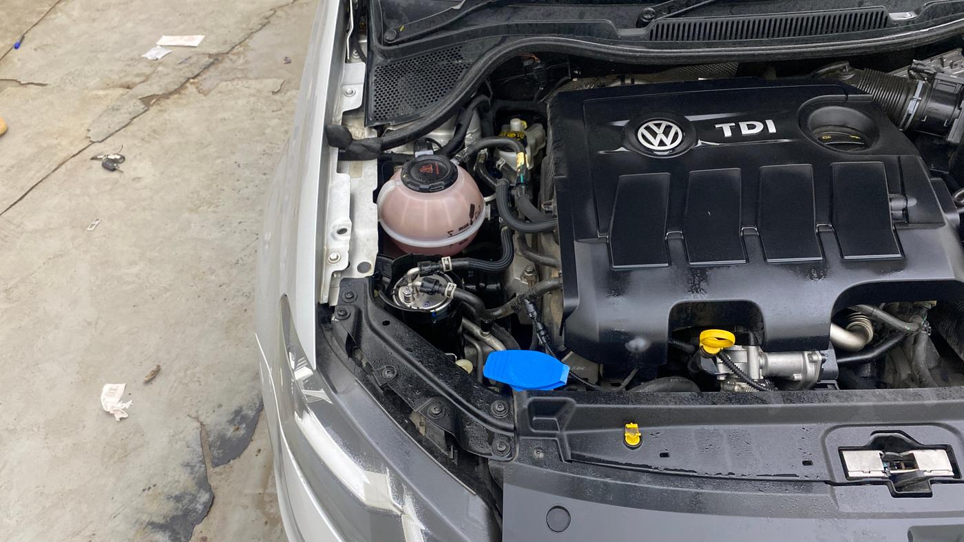 2018 Volkswagen Vento HIGHLINE PLUS 1.5 AT 16 ALLOY, Diesel, Automatic, 89,413 km, Engine View - Right