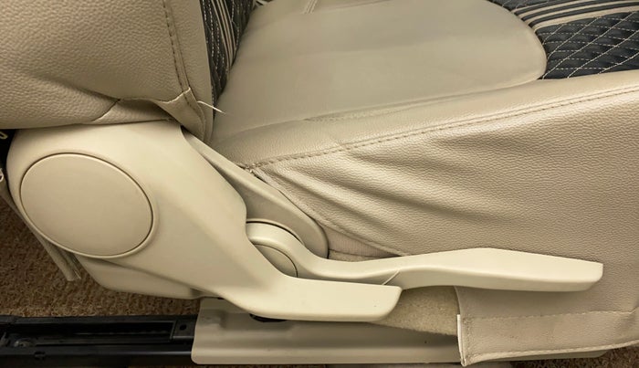 2020 Maruti Dzire VXI, Petrol, Manual, 19,844 km, Driver Side Adjustment Panel