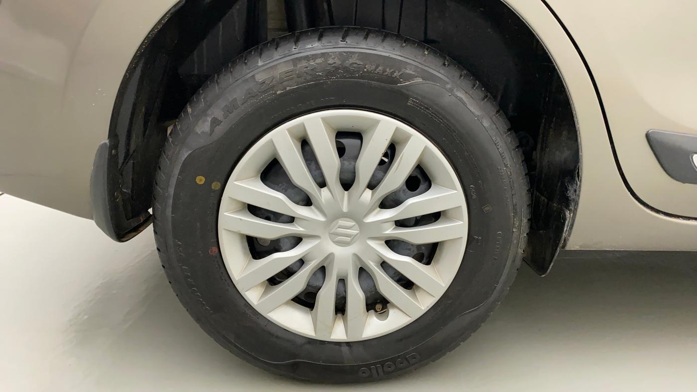 2020 Maruti Dzire VXI, Petrol, Manual, 19,844 km, Right Rear Wheel