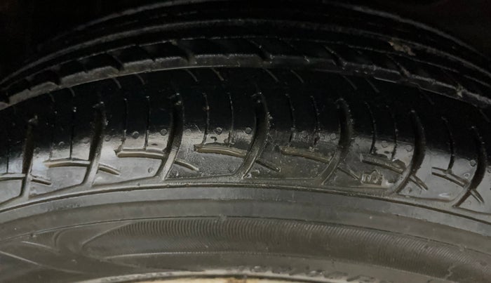 2019 Maruti Baleno SIGMA PETROL 1.2, Petrol, Manual, 16,910 km, Right Front Tyre Tread