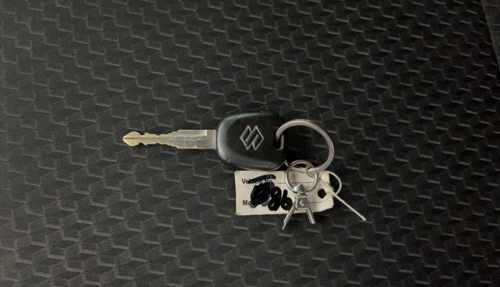 2019 Maruti Baleno SIGMA PETROL 1.2, Petrol, Manual, 16,910 km, Key Close Up