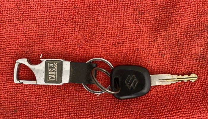 2011 Maruti Swift VXI, Petrol, Manual, 93,751 km, Key Close Up