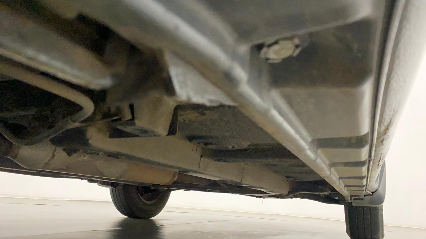 2011 Maruti Swift VXI, Petrol, Manual, 93,751 km, Right Side Underbody
