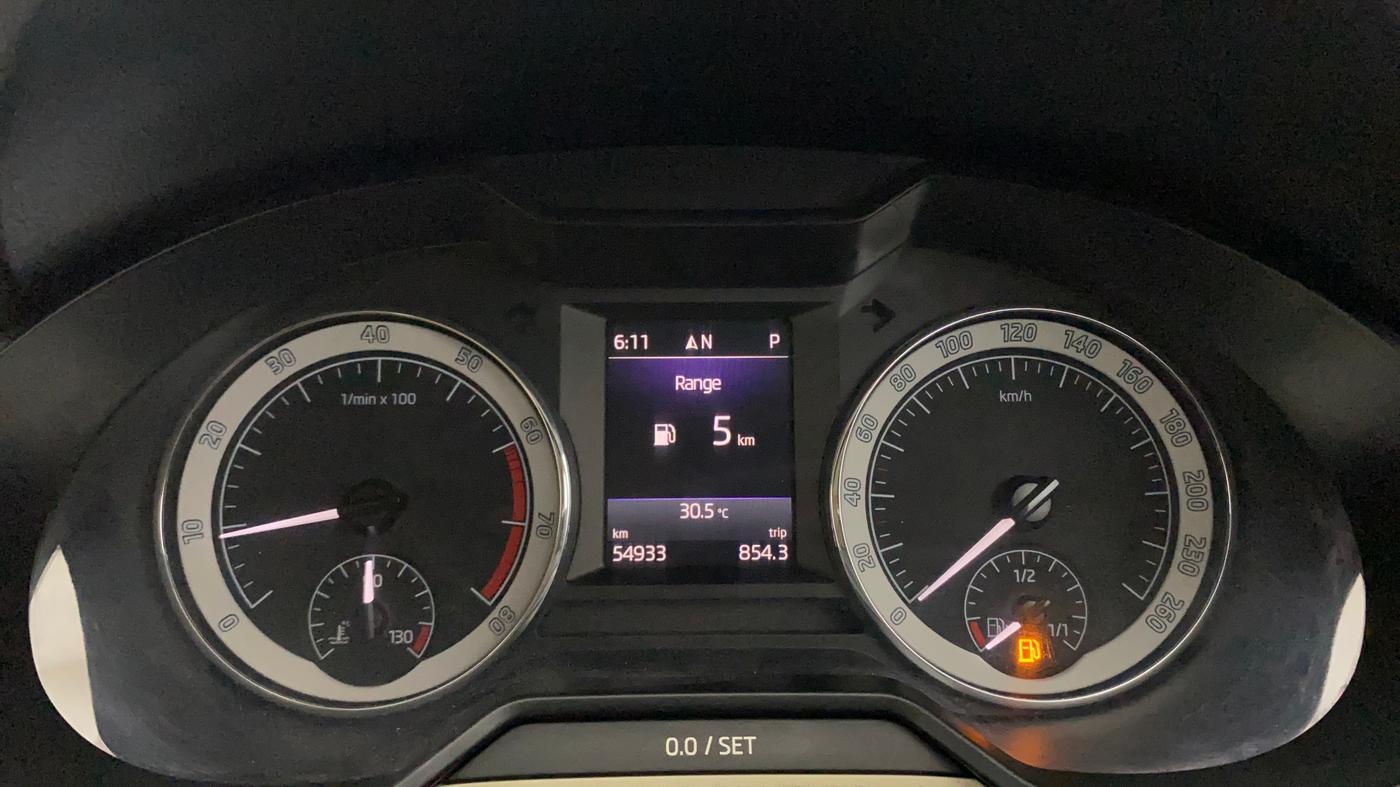 2018 Skoda Octavia L&K 1.8 TSI AT, Petrol, Automatic, 54,948 km, Odometer Image