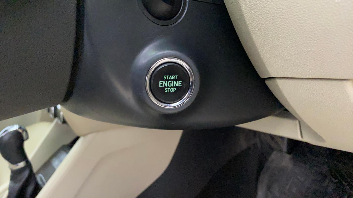 2018 Skoda Octavia L&K 1.8 TSI AT, Petrol, Automatic, 54,948 km, Keyless Start/ Stop Button