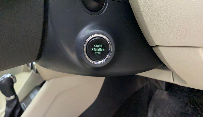 2018 Skoda Octavia L&K 1.8 TSI AT, Petrol, Automatic, 54,933 km, Keyless Start/ Stop Button