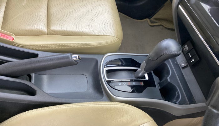 2019 Honda City 1.5L I-VTEC ZX CVT, Petrol, Automatic, 64,622 km, Gear Lever