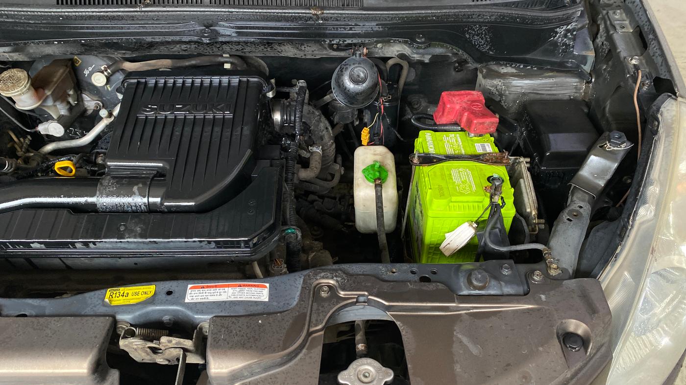 2013 Maruti Ritz VXI, Petrol, Manual, 55,778 km, Engine View - Left
