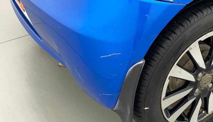 2016 Toyota Etios Liva LE PETROL, Petrol, Manual, 1,20,134 km, Rear bumper - Minor scratches