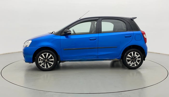 2016 Toyota Etios Liva LE PETROL, Petrol, Manual, 1,20,134 km, Left Side