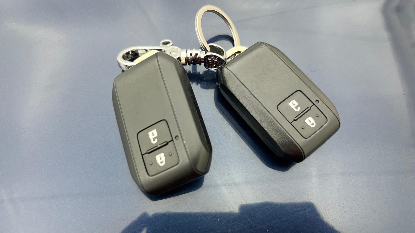 2024 Maruti Grand Vitara SIGMA SMART HYBRID, Petrol, Manual, 17,861 km, Key Close Up