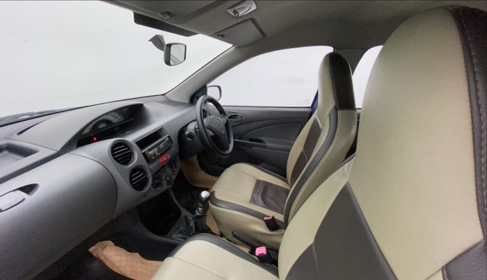 2012 Toyota Etios Liva GD, Diesel, Manual, 64,076 km, Right Side Front Door Cabin