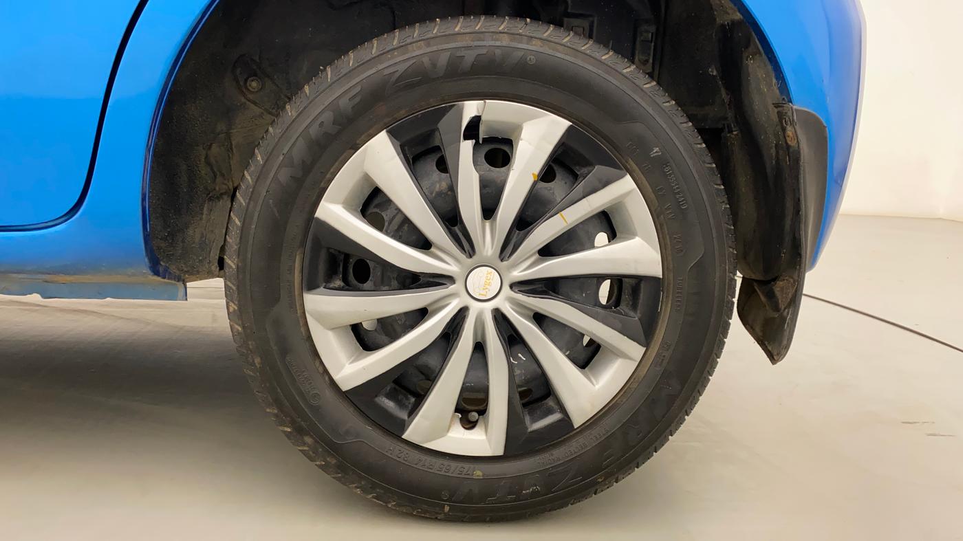 2012 Toyota Etios Liva GD, Diesel, Manual, 64,076 km, Left Rear Wheel