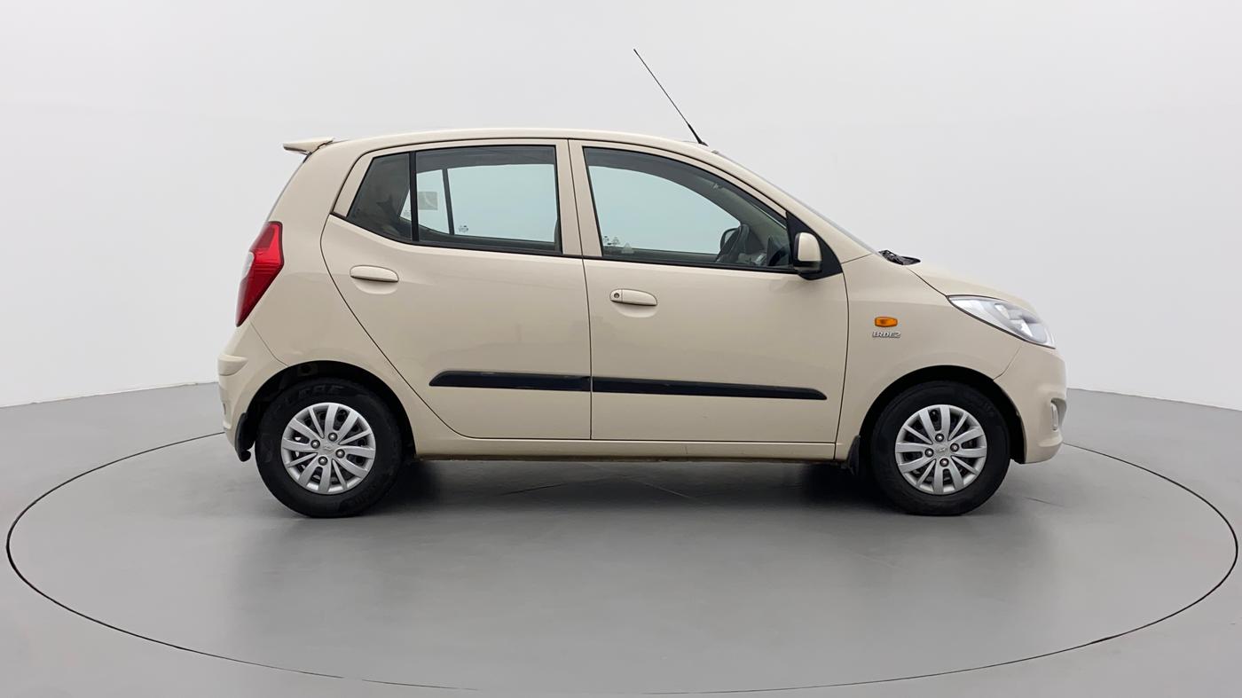 2014 Hyundai i10 SPORTZ 1.1, Petrol, Manual, 27,795 km, Right Side View