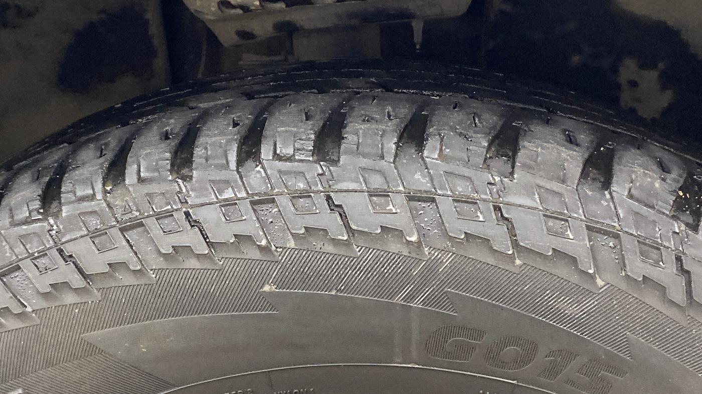 2019 Tata Harrier XZ 2.0L, Diesel, Manual, 99,169 km, Right Front Tyre Tread