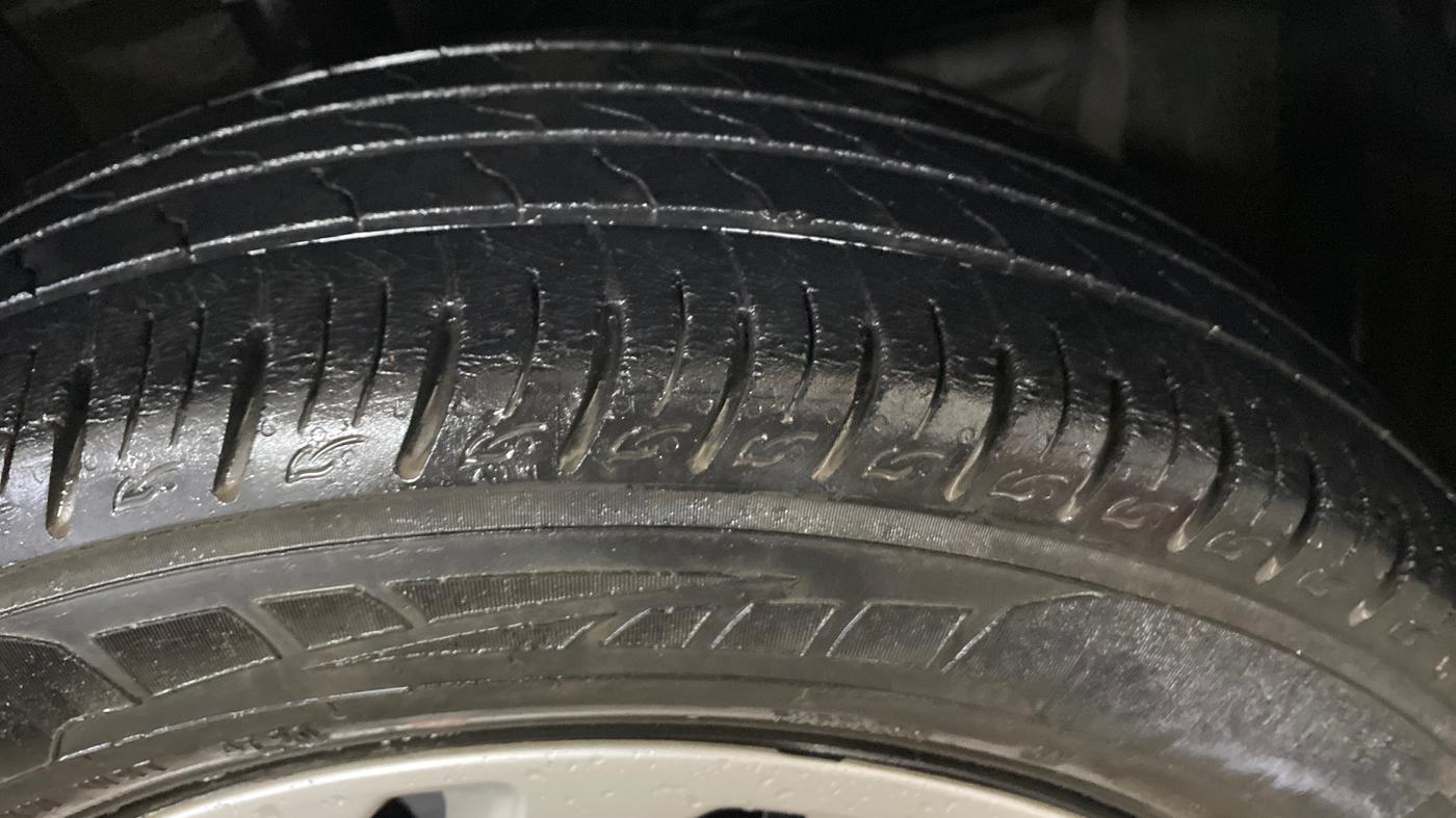 2020 Maruti Vitara Brezza VXI, Petrol, Manual, 29,366 km, Right Front Tyre Tread