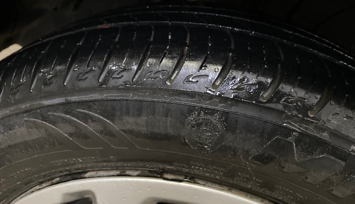 2020 Maruti Vitara Brezza VXI, Petrol, Manual, 29,366 km, Right Rear Tyre Tread