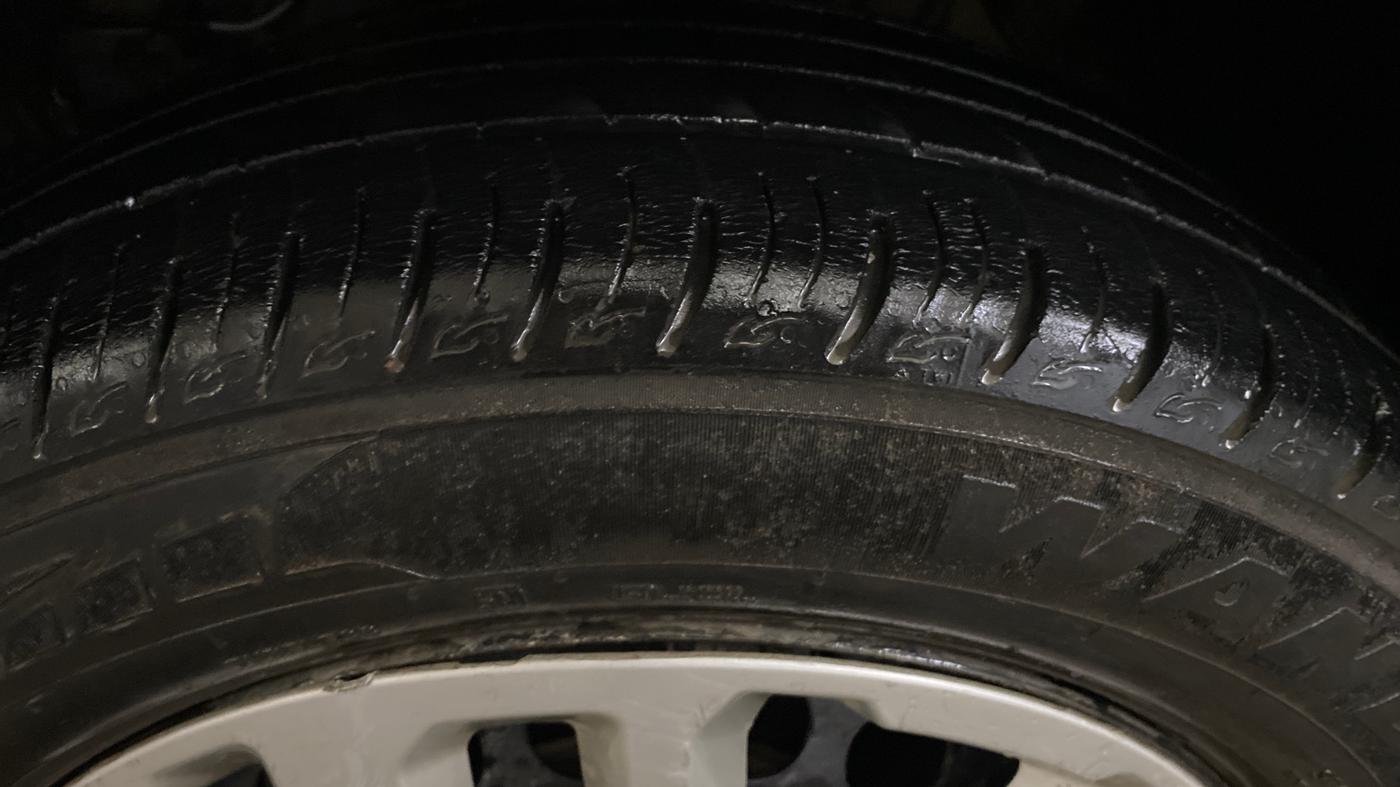 2020 Maruti Vitara Brezza VXI, Petrol, Manual, 29,366 km, Left Front Tyre Tread