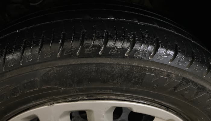 2020 Maruti Vitara Brezza VXI, Petrol, Manual, 29,366 km, Left Front Tyre Tread