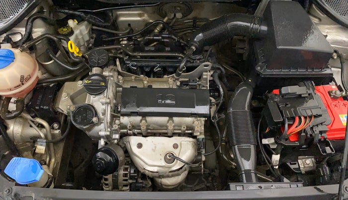 2016 Volkswagen Polo COMFORTLINE 1.2L, Petrol, Manual, 61,596 km, Engine View