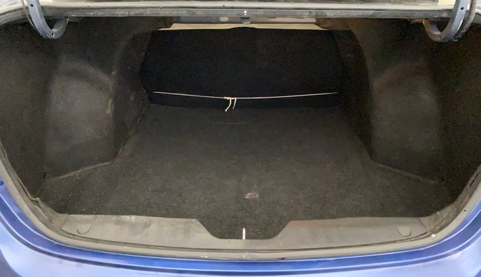 2019 Maruti Ciaz SIGMA 1.5 SHVS MT  PETROL, Petrol, Manual, 86,857 km, Boot Inside