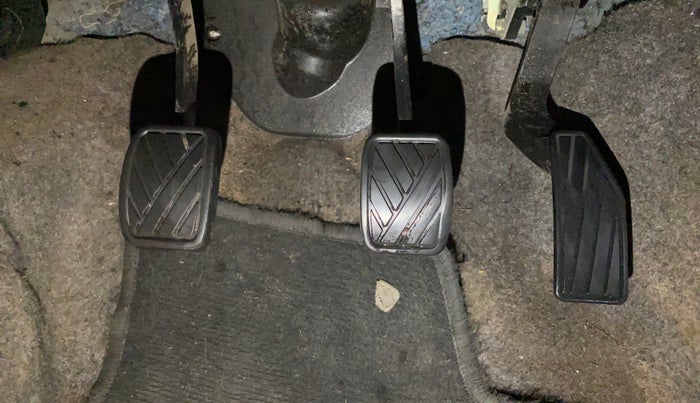 2017 Maruti Celerio VXI CNG, CNG, Manual, 75,760 km, Pedals