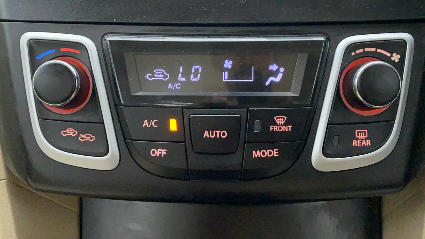 2018 Maruti Ciaz ZETA 1.5 SHVS VVT MT, Petrol, Manual, 37,060 km, Automatic Climate Control