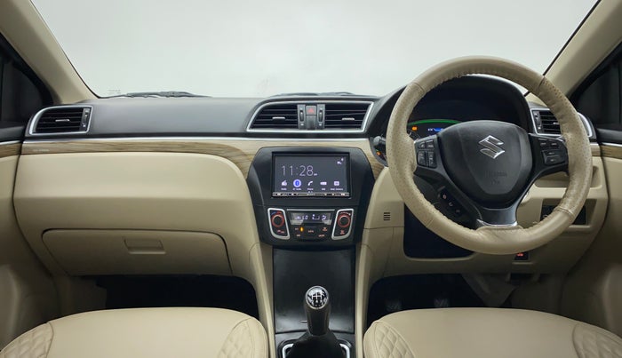 2018 Maruti Ciaz ZETA 1.5 SHVS VVT MT, Petrol, Manual, 37,060 km, Dashboard