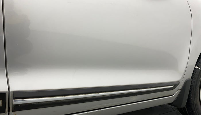2016 Maruti Baleno DELTA 1.2 K12, Petrol, Manual, 23,598 km, Driver-side door - Slightly dented
