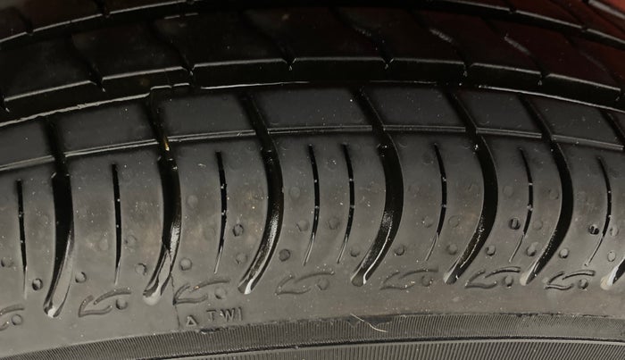 2022 Maruti S PRESSO VXI (O), Petrol, Manual, 2,211 km, Right Rear Tyre Tread