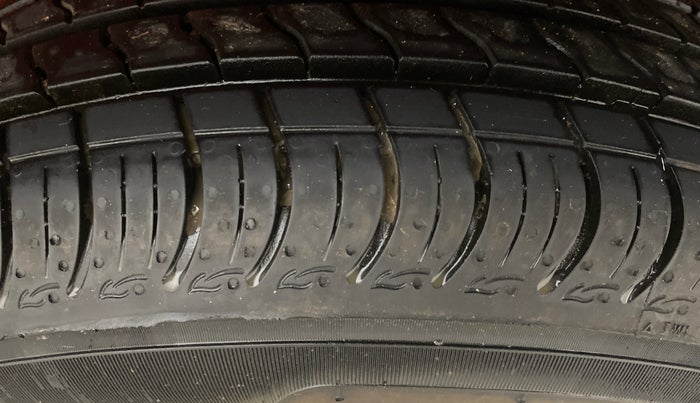 2022 Maruti S PRESSO VXI (O), Petrol, Manual, 2,211 km, Left Rear Tyre Tread