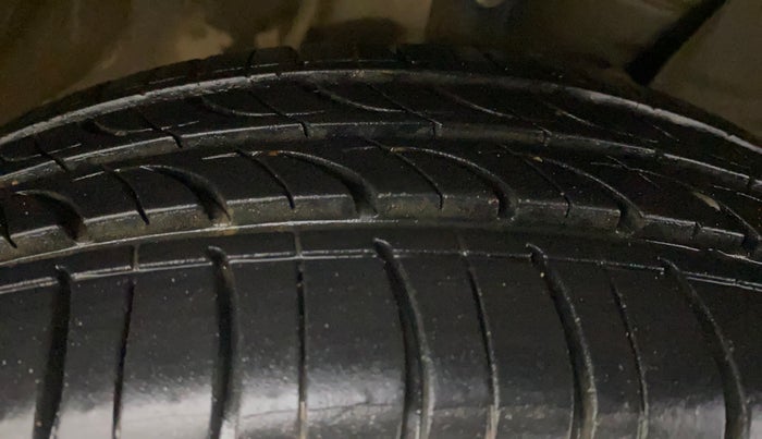 2018 Nissan Micra XL CVT, Petrol, Automatic, 35,227 km, Right Front Tyre Tread