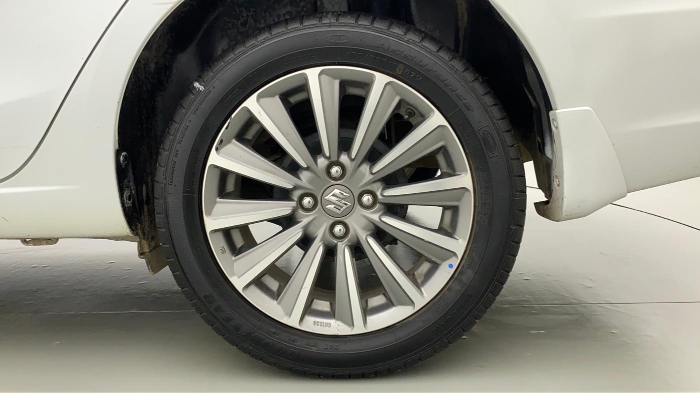 2018 Maruti Ciaz ALPHA 1.5 SHVS PETROL, Petrol, Manual, 60,556 km, Left Rear Wheel