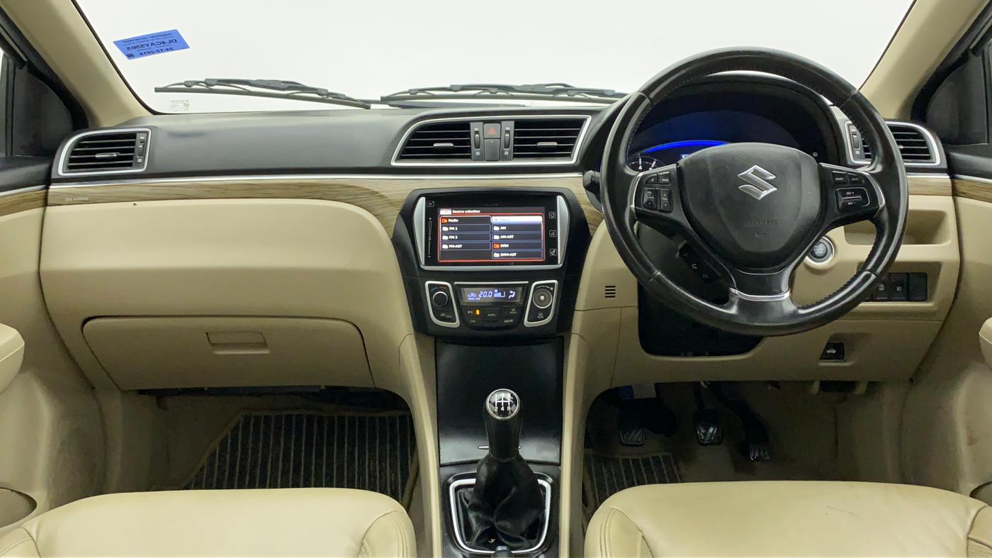 2018 Maruti Ciaz ALPHA 1.5 SHVS PETROL, Petrol, Manual, 60,556 km, Dashboard