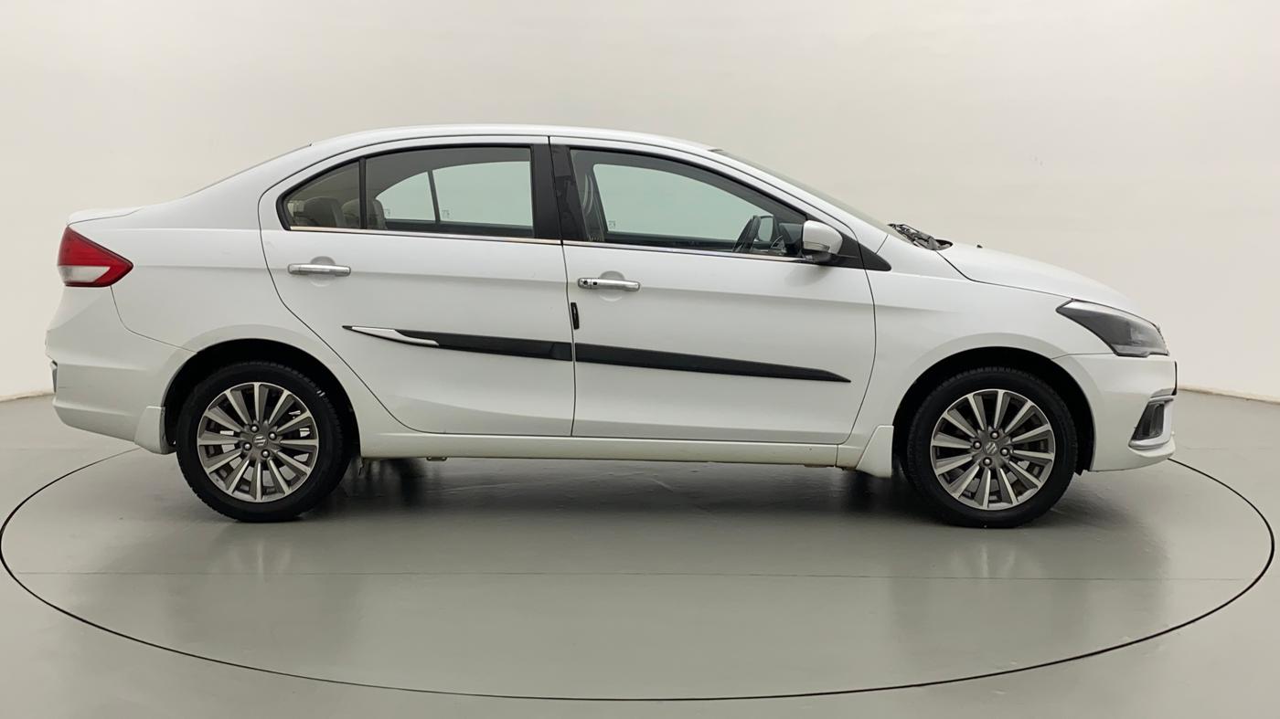 2018 Maruti Ciaz ALPHA 1.5 SHVS PETROL, Petrol, Manual, 60,556 km, Right Side View