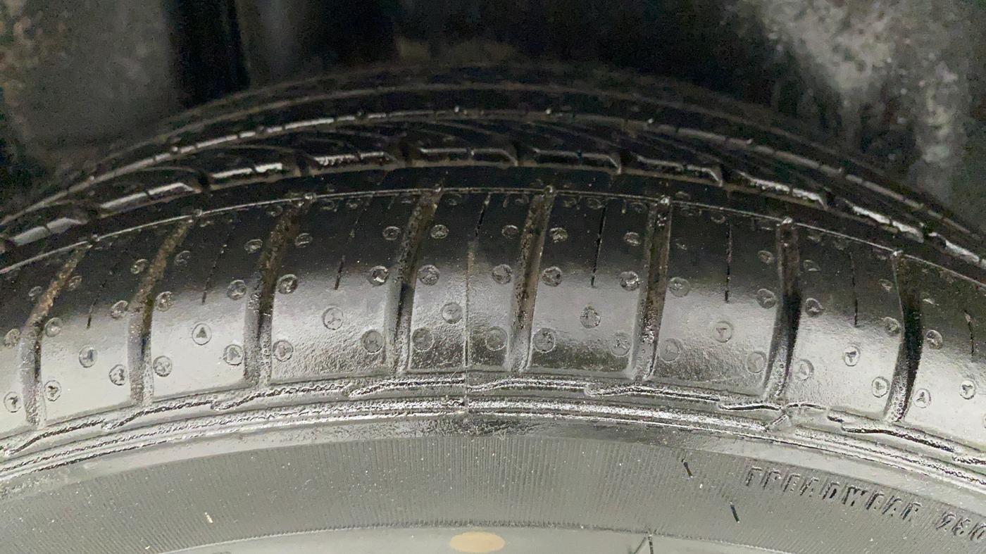 2018 Maruti Ciaz ALPHA 1.5 SHVS PETROL, Petrol, Manual, 60,556 km, Right Rear Tyre Tread