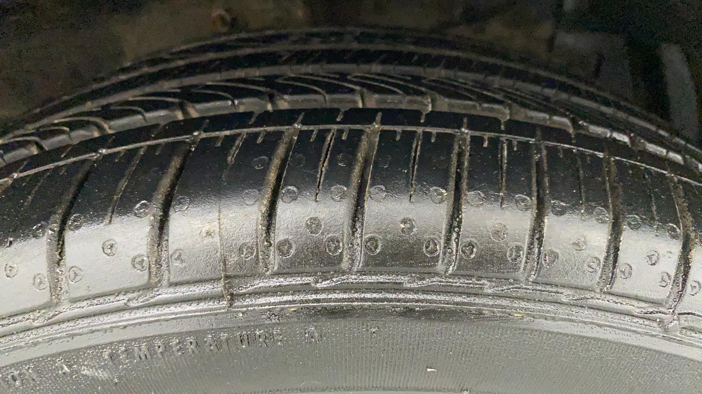 2018 Maruti Ciaz ALPHA 1.5 SHVS PETROL, Petrol, Manual, 60,556 km, Right Front Tyre Tread