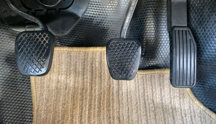 2017 Honda City 1.5L I-DTEC ZX, Diesel, Manual, 81,631 km, Pedals