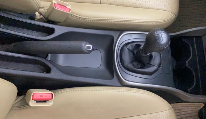 2017 Honda City 1.5L I-DTEC ZX, Diesel, Manual, 81,631 km, Gear Lever
