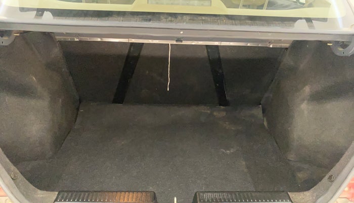 2019 Maruti Dzire ZXI, Petrol, Manual, 31,416 km, Boot Inside