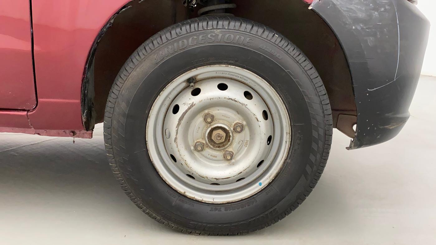 2012 Maruti Alto LXI, Petrol, Manual, 61,617 km, Right Front Wheel