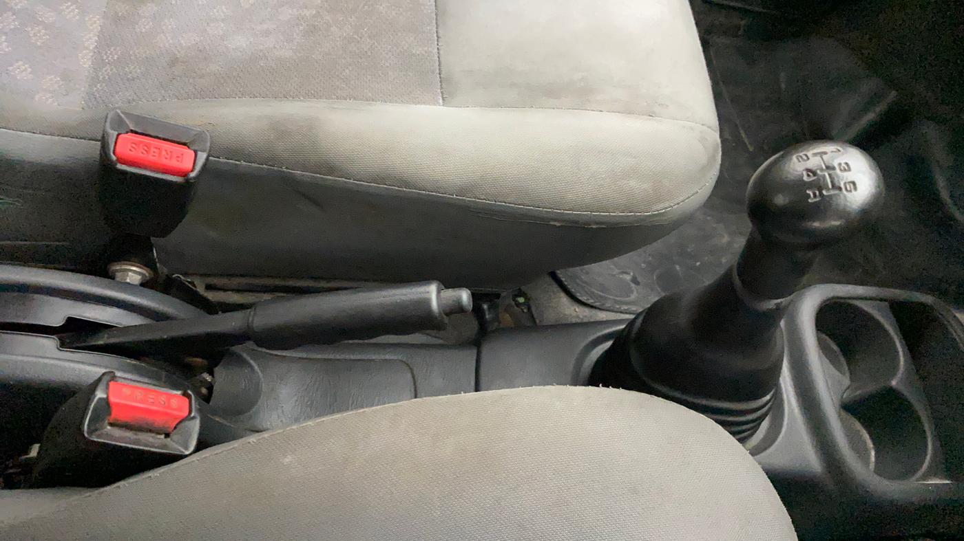 2012 Maruti Alto LXI, Petrol, Manual, 61,617 km, Gear Lever