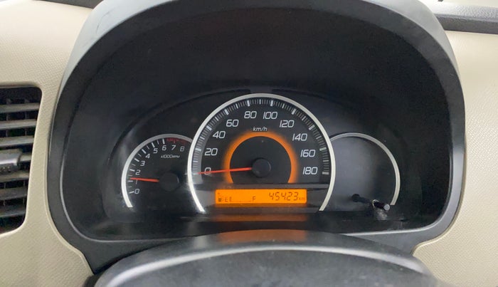 2016 Maruti Wagon R 1.0 VXI, Petrol, Manual, 45,423 km, Odometer Image