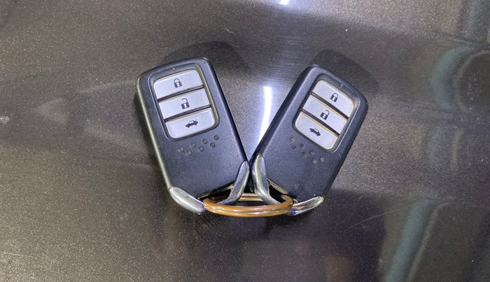 2019 Honda City 1.5L I-VTEC ZX CVT, Petrol, Automatic, 62,720 km, Key Close Up