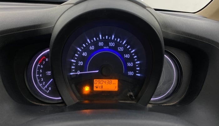 2016 Honda Brio VX MT, Petrol, Manual, 90,438 km, Odometer Image