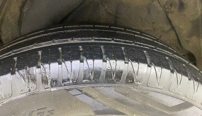 2012 Hyundai i20 SPORTZ 1.2, Petrol, Manual, 31,312 km, Left Rear Tyre Tread