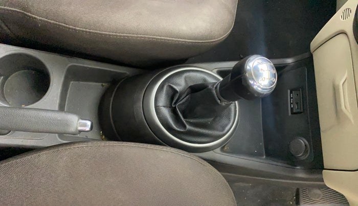 2012 Hyundai i20 SPORTZ 1.2, Petrol, Manual, 31,312 km, Gear Lever