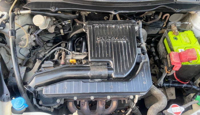 2016 Maruti Swift LXI (O), Petrol, Manual, 64,386 km, Engine View